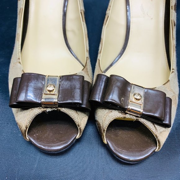 Coach Brown Emma Wedges - Picture 3 of 8